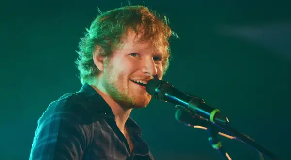 Z jakiego kraju pochodzi Ed Sheeran? Odkryj jego fascynującą historię